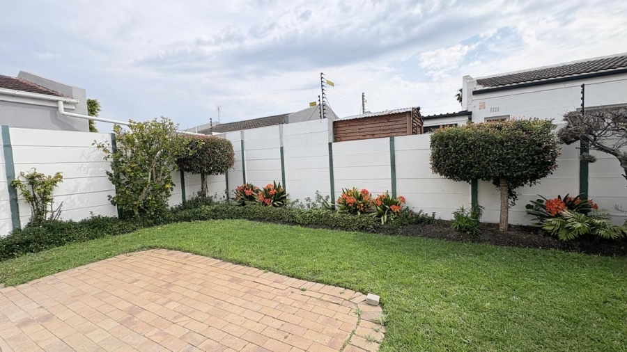 To Let 2 Bedroom Property for Rent in Kirstenhof Western Cape